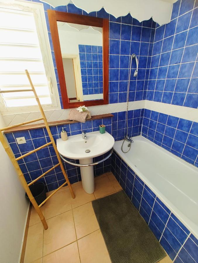 Les Aliceas Appartement Cosy Baie-Mahault Exteriör bild